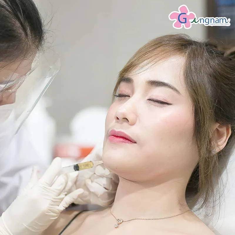 โบท็อกลิฟกรอบหน้า